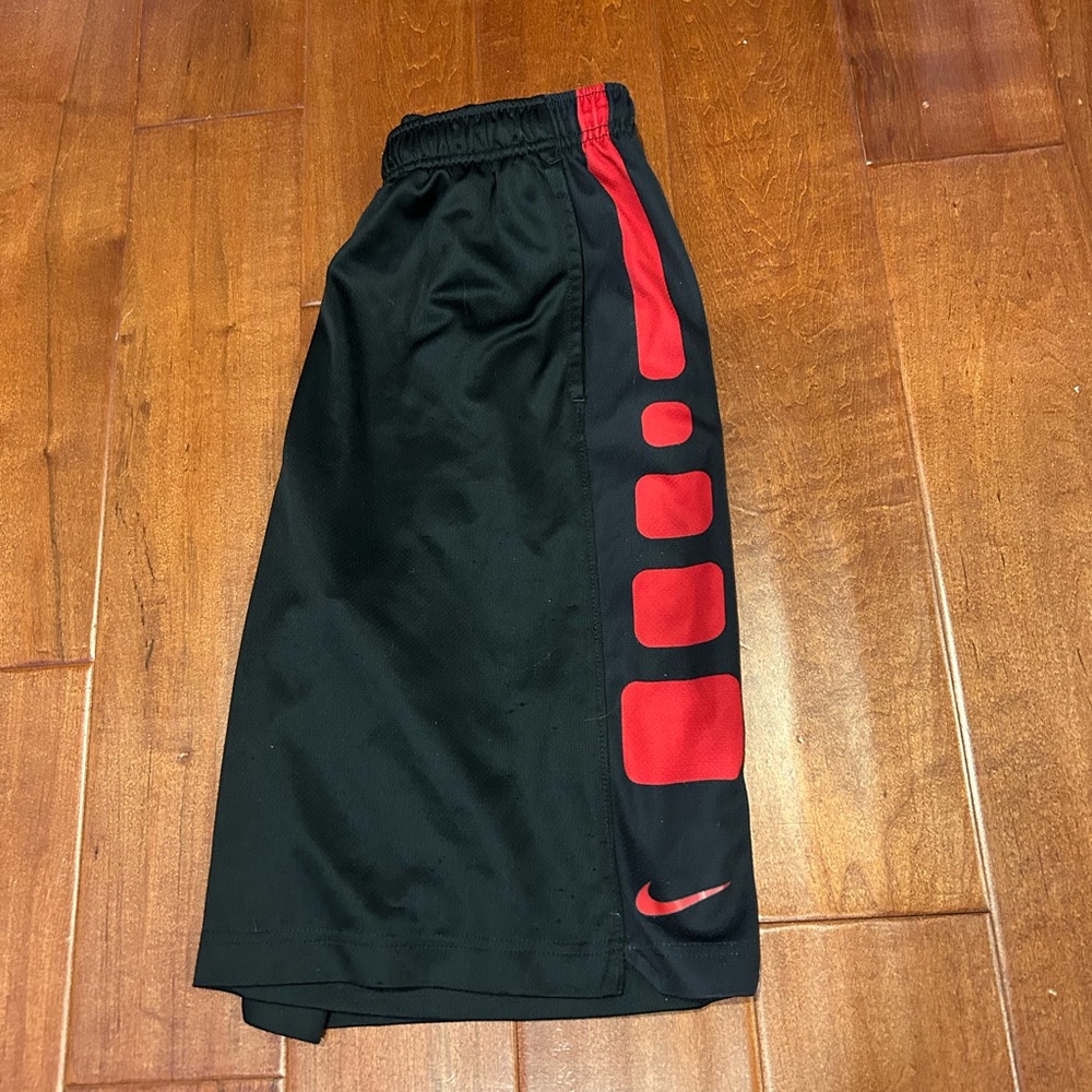 Vintage Nike “Elite” shorts